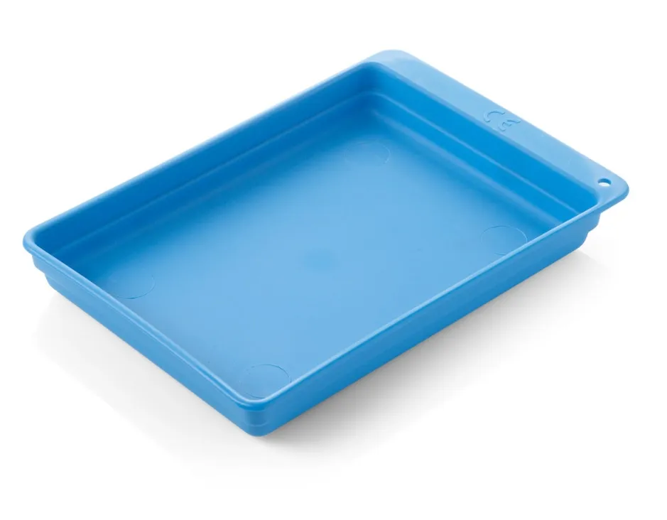 INSTRM TRAY - SOLID BASE 195x135x23mm HNDLS