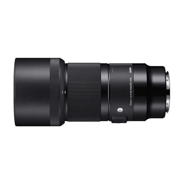 Sigma 70mm f/2.8 DG Macro Art Lens