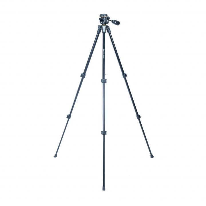 Vanguard Vesta 204AP Tripod with PH-23 Pan Head **