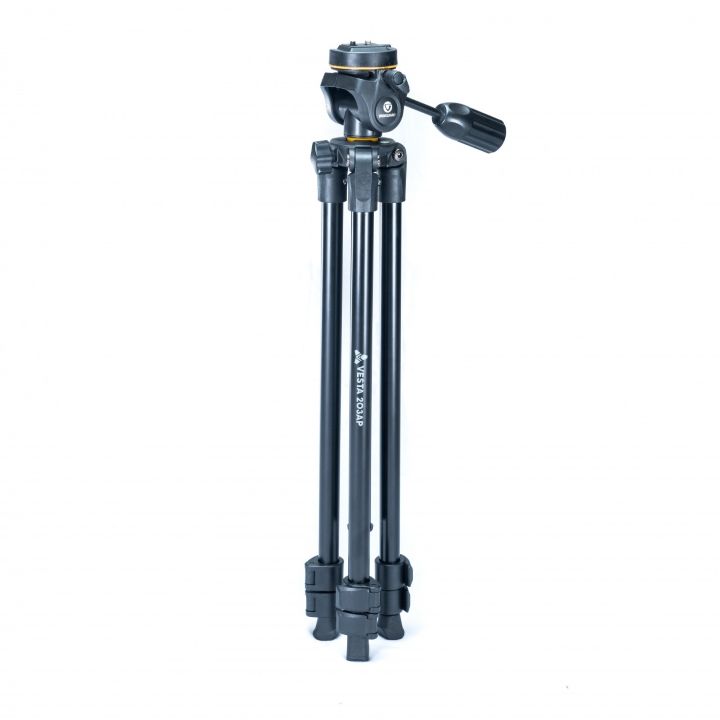 Vanguard Vesta 204AP Tripod with PH-23 Pan Head