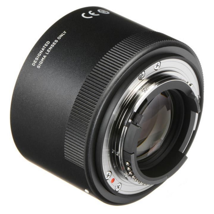 Sigma TC-2001 2.0x Teleconverter for Canon **