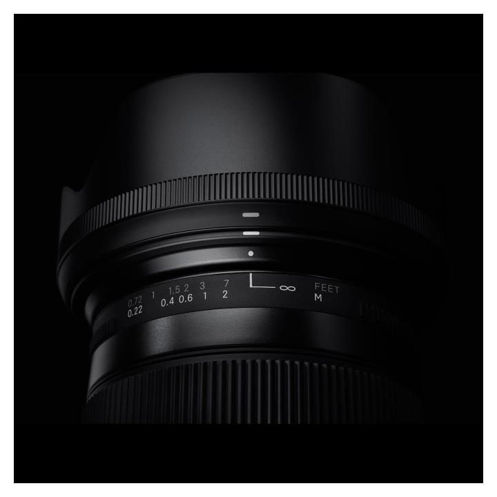 Sigma 17-70mm f/2.8-4 DC Macro OS HSM Contemporary Lens