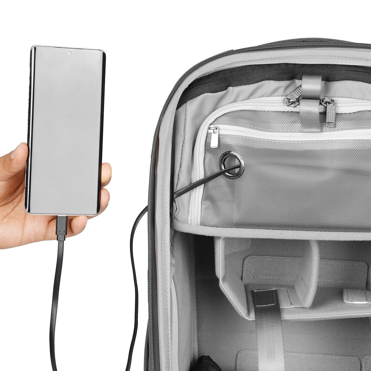 Vanguard VEO Metro B20L Backpack - Black