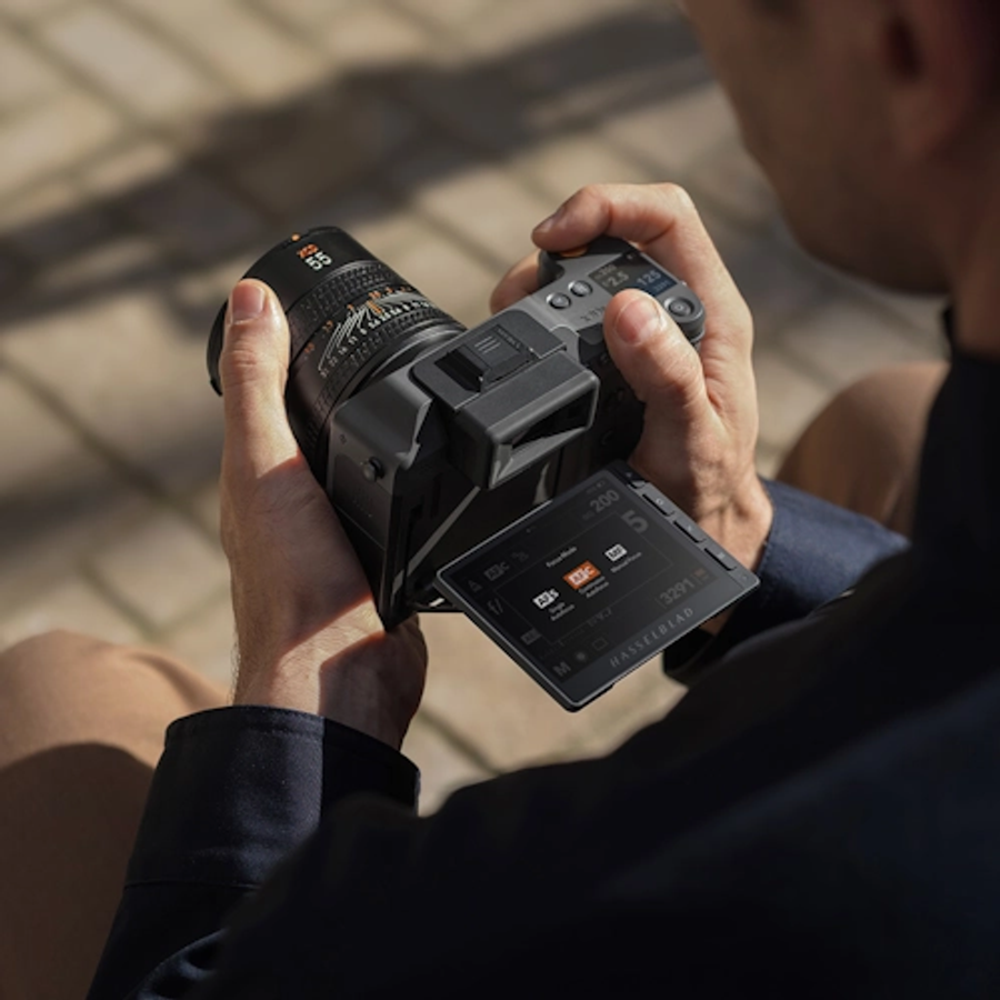 Hasselblad X2D II 100C Pro Kit with XCD 20-35mm f/4.5 Lens