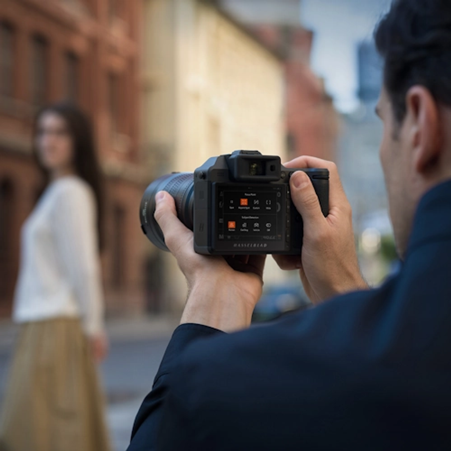 Hasselblad X2D II 100C Pro Kit with XCD 20-35mm f/4.5 Lens